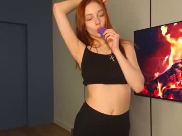 webcam girl shirleywhitney live cam image #6616603