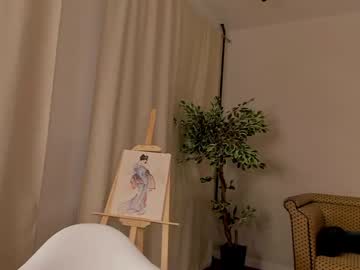 webcam girl curlymonicca live cam image #4805750