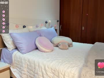 webcam girl gabrielaa_18 live cam image #4572630
