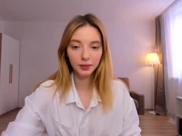 webcam girl olli_ver live cam image #3157002
