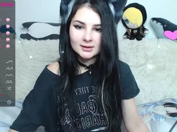 webcam girl husky_girl live cam image #181418