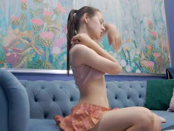 webcam girl kriskras__ live cam image #5175349