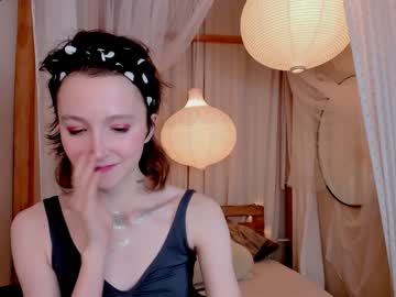 webcam girl hailiemills live cam image #3098132