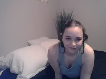 webcam girl sweetpiebri live cam image #5928790