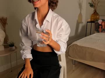 webcam girl lenaelisabeth live cam image #5587684