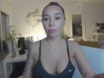 webcam girl sensualbettty live cam image #4450375