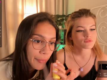 webcam couple margolori live cam image #2530934