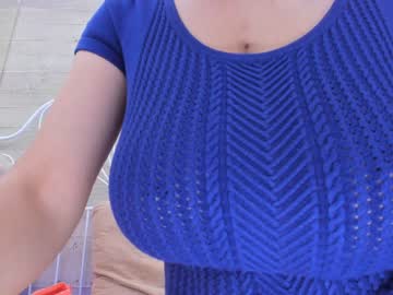 webcam girl incrediblyomelia live cam image #299992