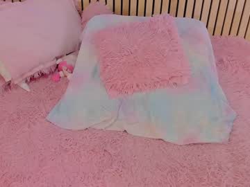webcam girl little_effy18 live cam image #6017461
