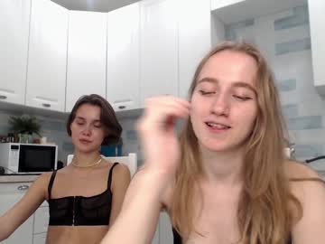 webcam girl nearsaturn live cam image #2416239
