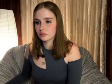 webcam girl cute_siberian_girl live cam image #6175734
