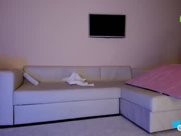 webcam girl hollyextra live cam image #4103005