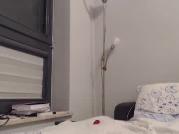 webcam girl clara_trec live cam image #949272