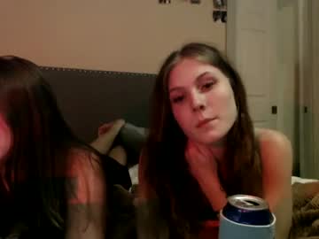 webcam girl emilytaylorxo live cam image #4871304