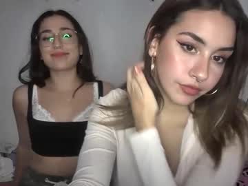 webcam couple arii04 live cam image #3340958