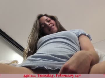 webcam girl gabrielaa_18 live cam image #3750353
