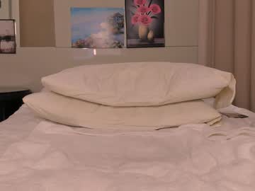 webcam girl lucynuty live cam image #4724169