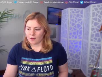 webcam girl asiri_ocean live cam image #1552229