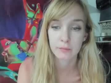 webcam girl cutiepainter live cam image #1619634
