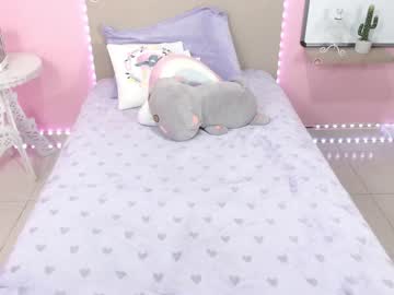 webcam girl little_effy18 live cam image #1941041
