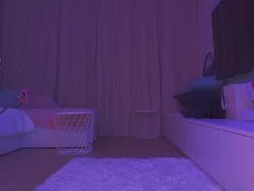 webcam girl aveksmr live cam image #2823341