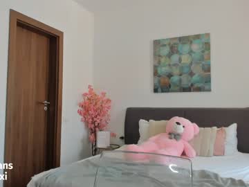 webcam girl doll_lexi live cam image #4923055