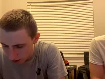 webcam man holdthesausagehostage live cam image #3929640