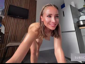 webcam girl tqla live cam image #6919494