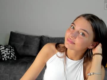 webcam girl lilly_mattsson live cam image #2601604