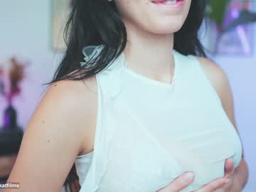 webcam girl katdreams live cam image #5313826