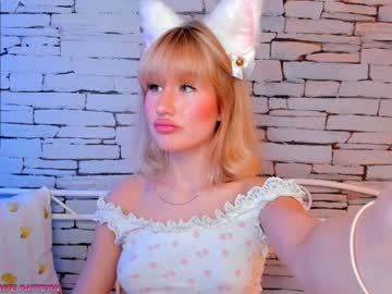 webcam girl eugenetomas live cam image #2279290