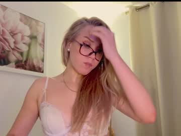 webcam girl myassistant live cam image #5976341