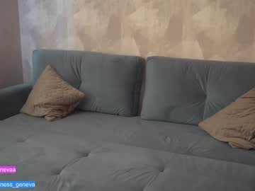 webcam girl coyness_geneva live cam image #4684165
