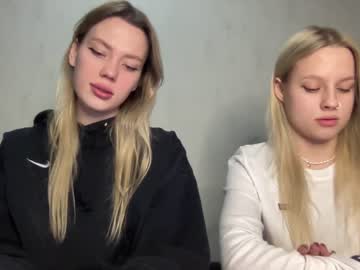 webcam girl angel_from_sky live cam image #827198