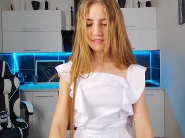 webcam girl ella__sweety live cam image #491454
