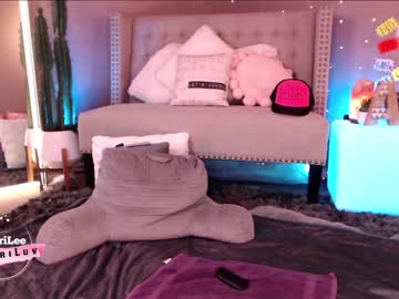 webcam girl aubrilee live cam image #2057081