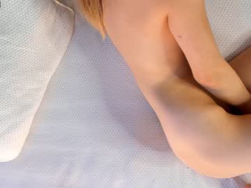 webcam girl kisimoto_key live cam image #2817114