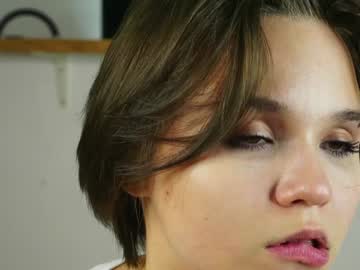 webcam girl primrosecolemanf live cam image #7058886