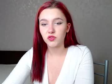 webcam girl little_f1ower_ live cam image #1592972