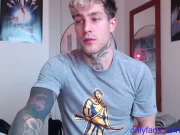 webcam man sonic12_12 live cam image #695693