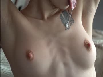 webcam girl diruriru live cam image #6734908