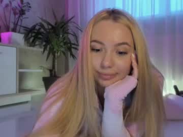 webcam girl meryfoxxx live cam image #3896540