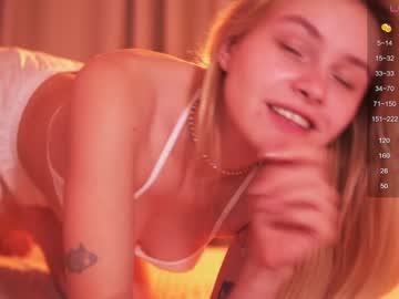 webcam girl howimeturmum live cam image #7054930