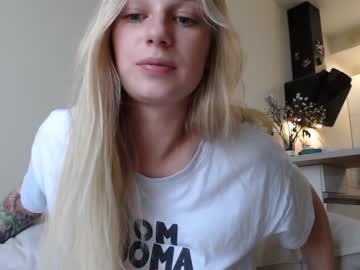 webcam girl magic_couple13 live cam image #2153090