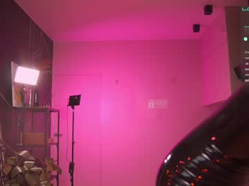 webcam girl bronnica live cam image #5277914
