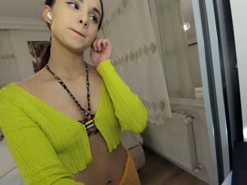 webcam girl ehotlovea live cam image #3375141