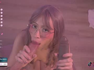 webcam girl soficb live cam image #6918642