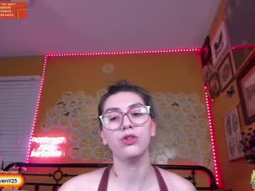 webcam girl daydreamur_gurl live cam image #1218173