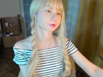 webcam girl virgiin_lily live cam image #1532695