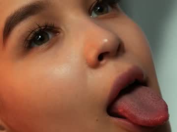 webcam girl yeepshyy live cam image #6852372